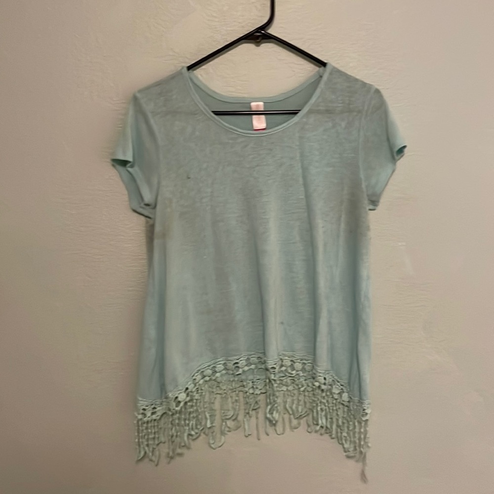 No boundaries fringe top